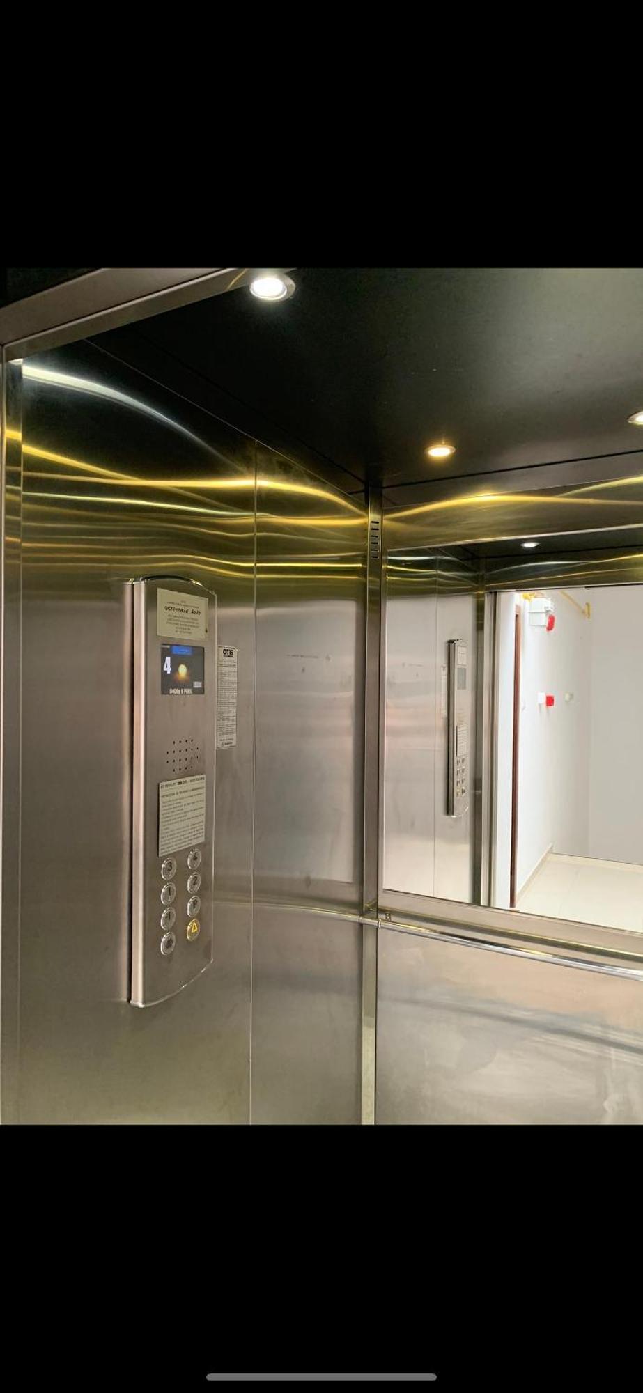 Centru Unirii Luxury Vip Palmier Apartament 2 Camere Cu Terasa Exterioara Amenajata ! Parcare Subterana Privata Climatizata Si Supravegheata Video Dar Doar Cu Rezervare In Limita Locurilor Disponibile !Proprietate In Regim Hoteliep - Nu Are Bucatarie بوخارست المظهر الخارجي الصورة
