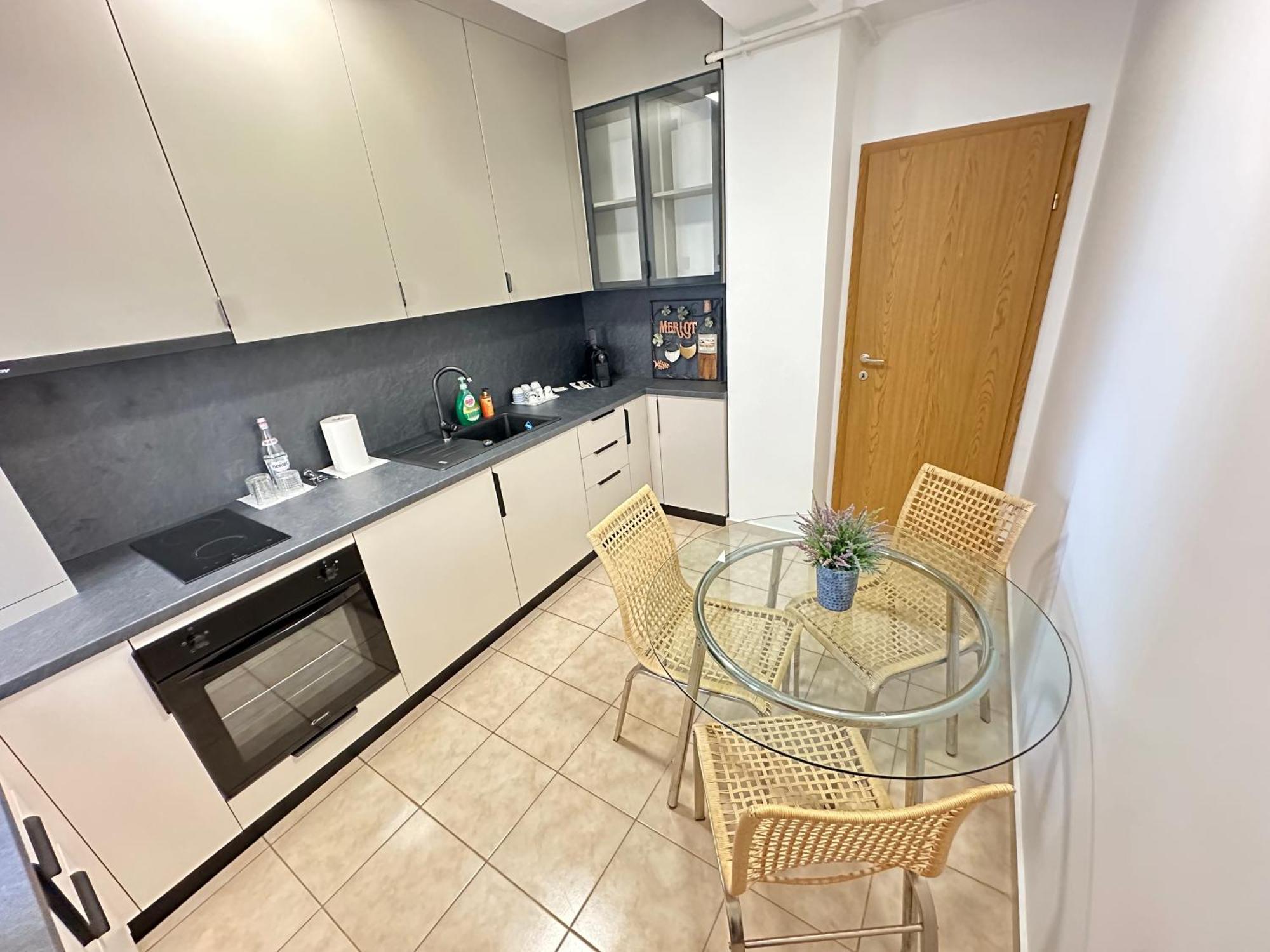 Centru Unirii Luxury Vip Palmier Apartament 2 Camere Cu Terasa Exterioara Amenajata ! Parcare Subterana Privata Climatizata Si Supravegheata Video Dar Doar Cu Rezervare In Limita Locurilor Disponibile !Proprietate In Regim Hoteliep - Nu Are Bucatarie بوخارست المظهر الخارجي الصورة